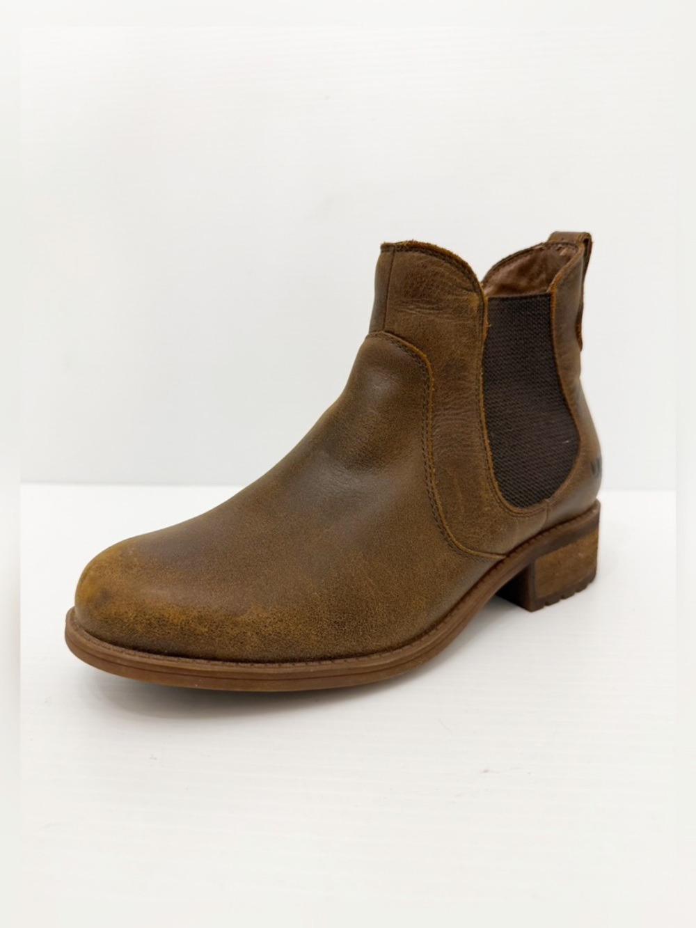 UGG Bonham Brown Chelsea Ankle Boot - 6